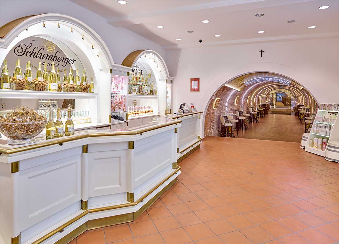 Schlumberger Bar beim Eingang zu den Kellerwelten